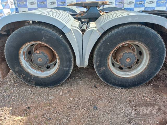 2012 MERCEDES BENZ AXOR 