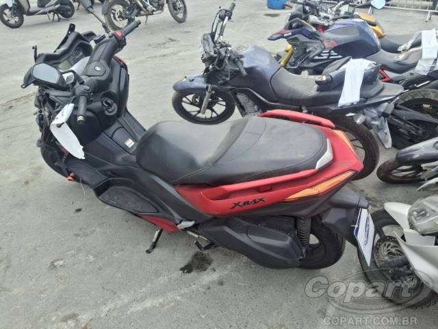 2021 YAMAHA XMAX 