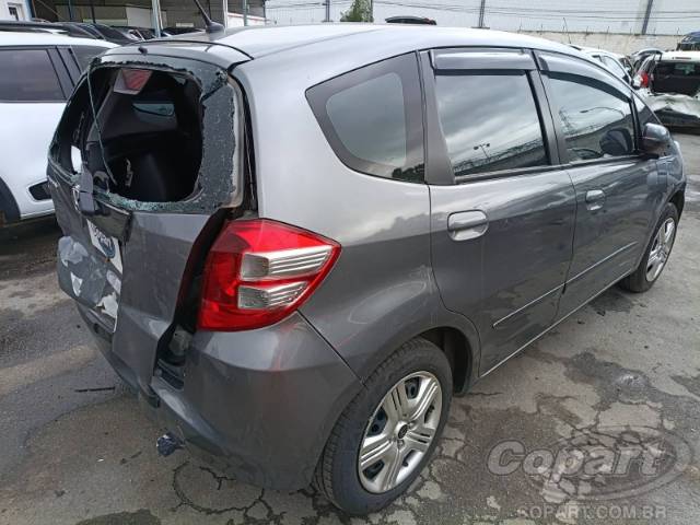 2011 HONDA FIT 