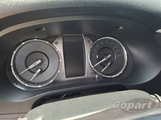 2025 TOYOTA HILUX CD 