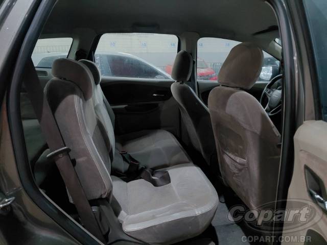 2014 CHEVROLET SPIN 
