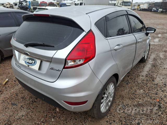 2015 FORD FIESTA 