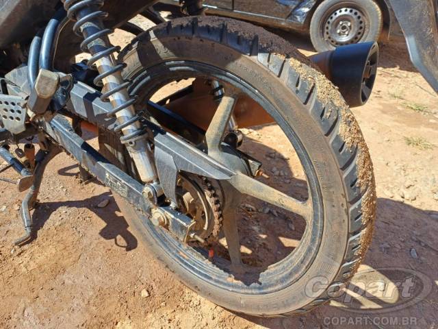 2025 YAMAHA FAZER 