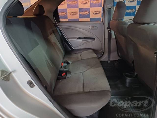 2013 TOYOTA ETIOS SEDA 