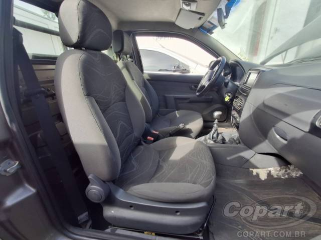 2015 FIAT STRADA 