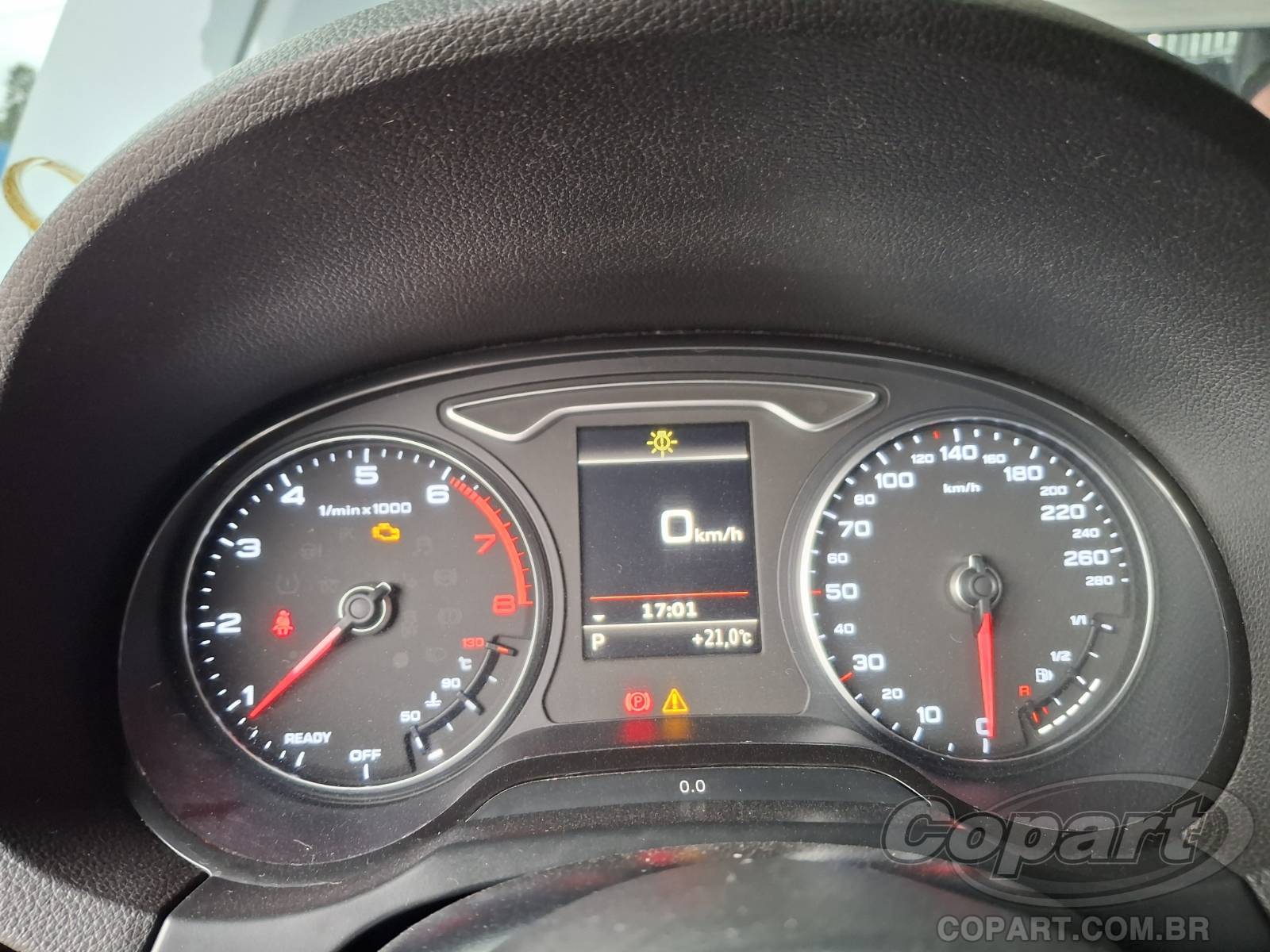 Foto 8 de 10: 2017 AUDI A3 SEDAN