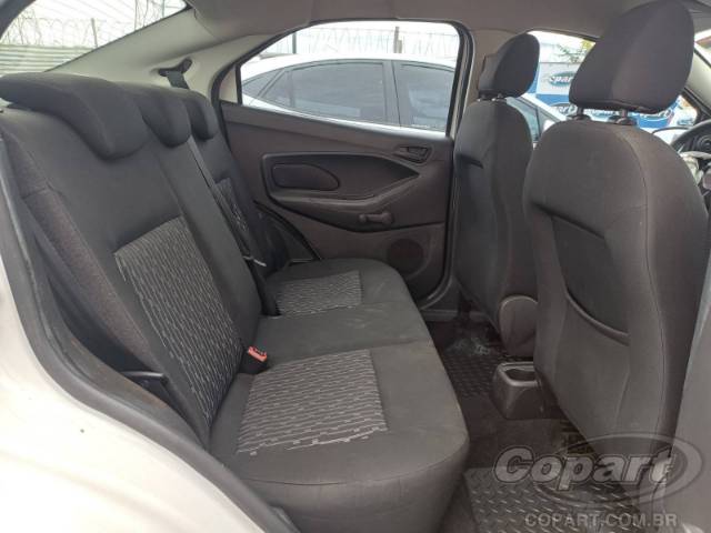 2021 FORD KA SEDAN 