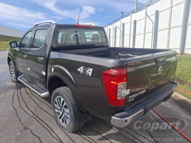 2022 NISSAN FRONTIER CD 