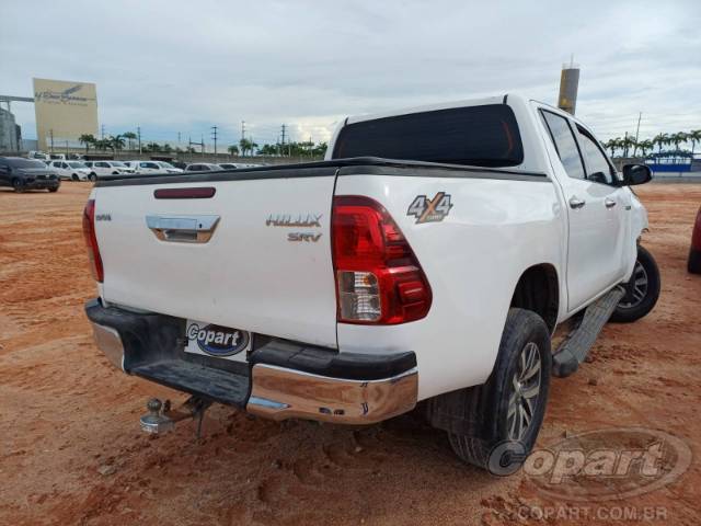 2016 TOYOTA HILUX CD 