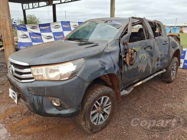 2017 TOYOTA HILUX CD 