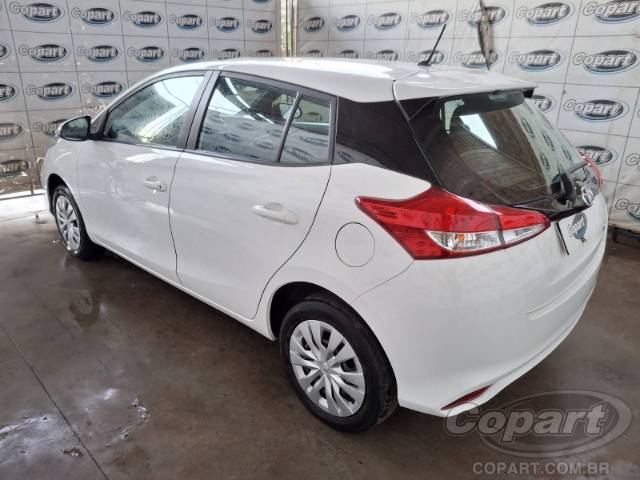 2023 TOYOTA YARIS 
