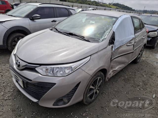 2019 TOYOTA YARIS 