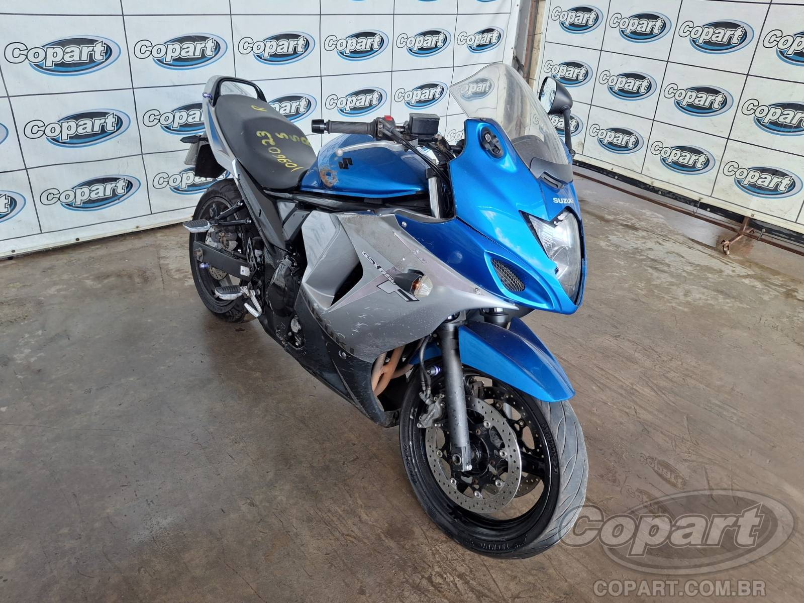 Veículo SUZUKI Suzuki SUZUKI GSX 650F 2012 2012 em leilão