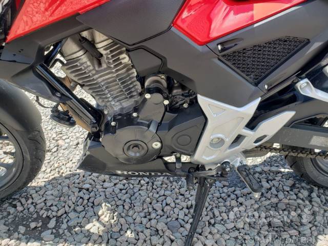 2024 HONDA CB 300F 