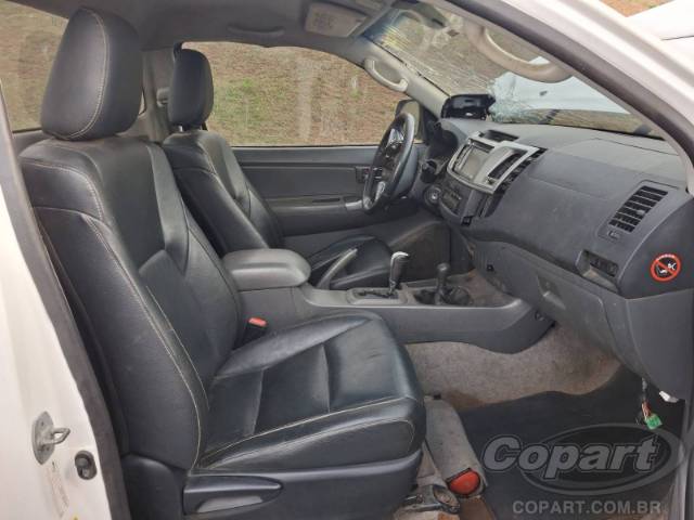 2008 TOYOTA HILUX CS 