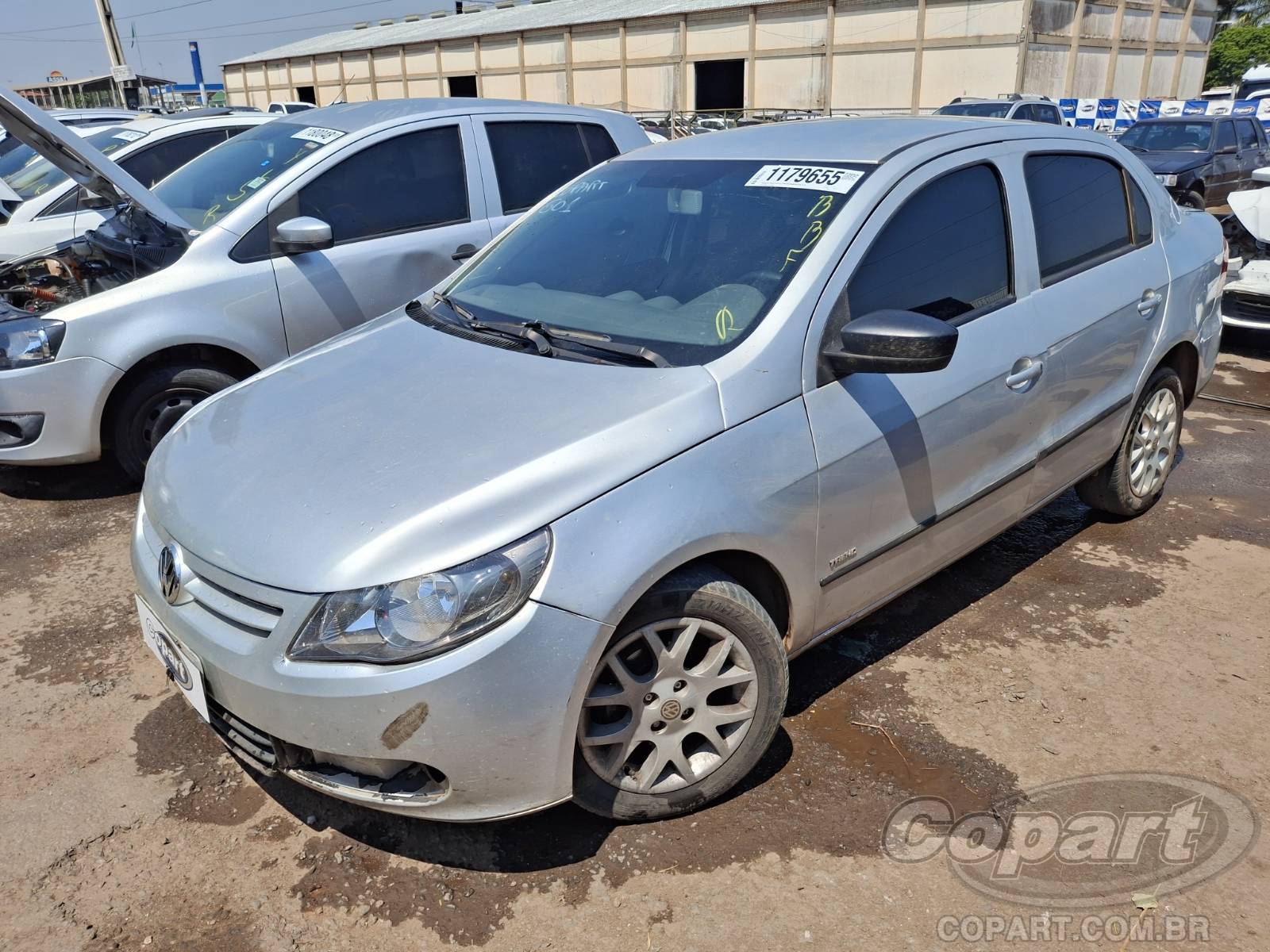 Foto 2: 2011 VOLKSWAGEN VOYAGE