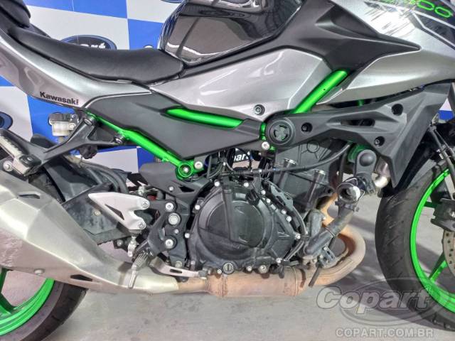 2025 KAWASAKI Z500 
