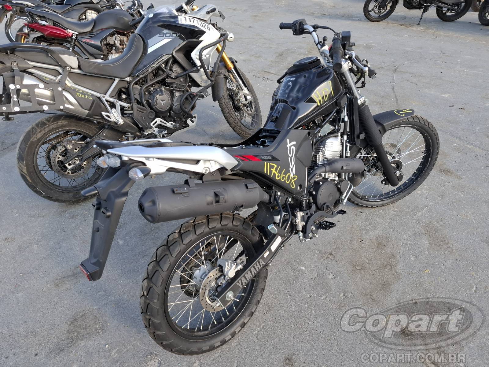 Foto 4: 2025 YAMAHA XTZ 250