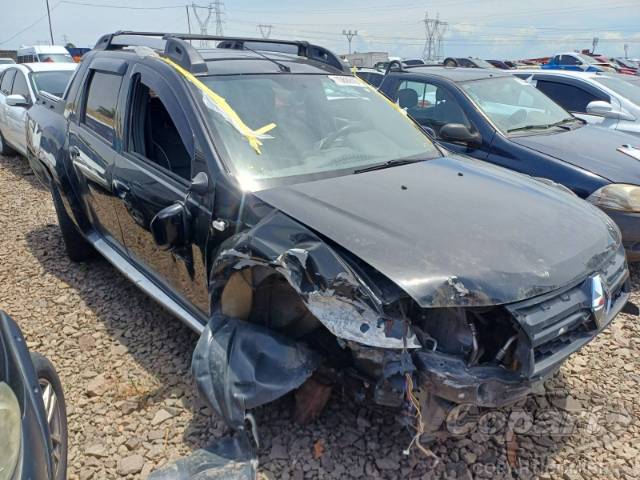 2017 RENAULT DUSTER OROCH 