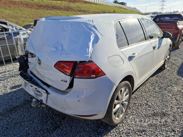 2016 VOLKSWAGEN GOLF 