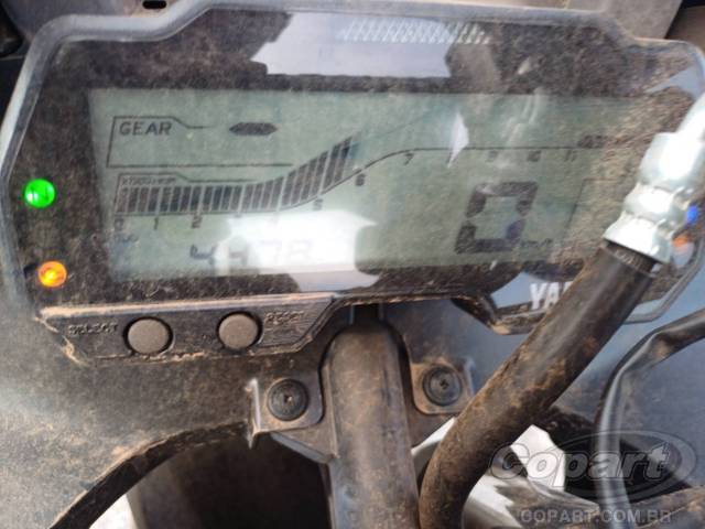 2025 YAMAHA YZF R15 