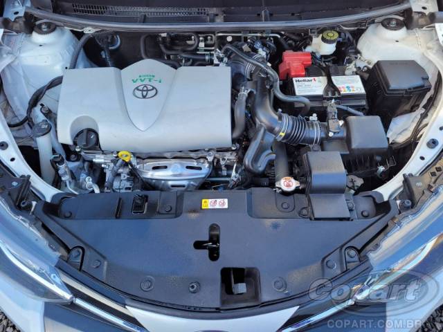 2023 TOYOTA YARIS SEDA 