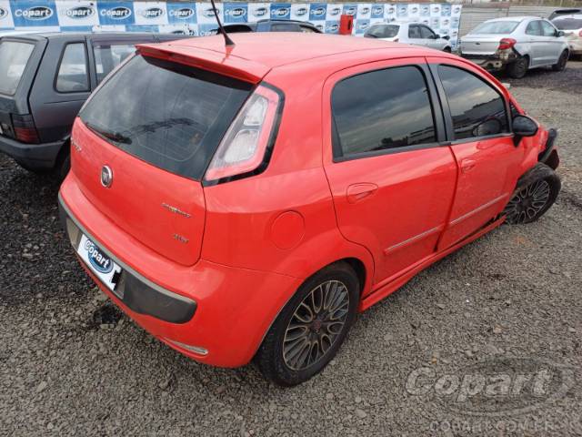 2013 FIAT PUNTO 