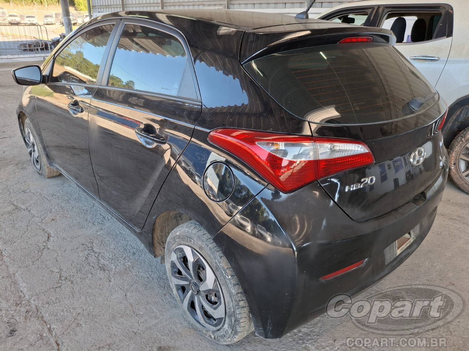 Foto 3: 2015 HYUNDAI HB20