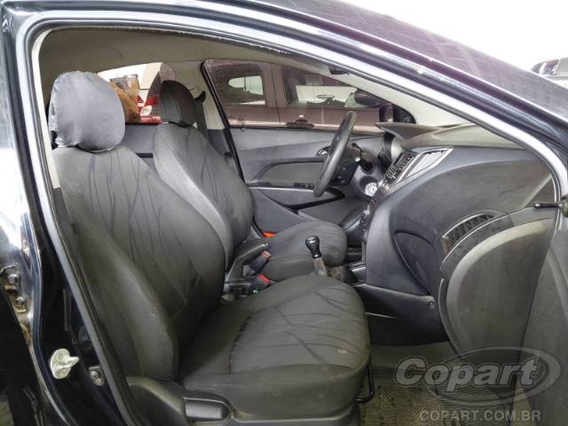2014 HYUNDAI HB20 