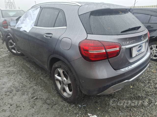 2018 MERCEDES BENZ GLA 