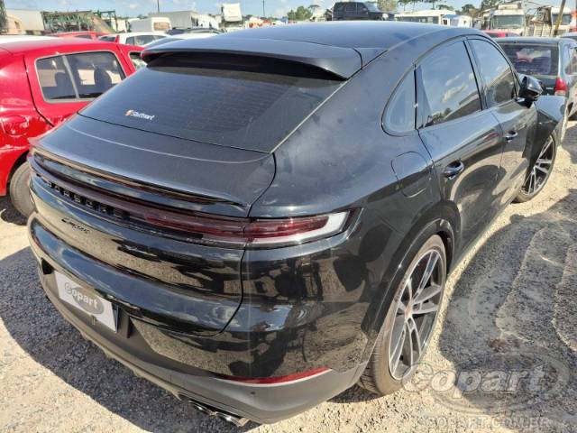 2026 PORSCHE CAYENNE COUPE 