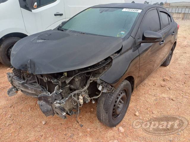 2019 TOYOTA YARIS SEDA 