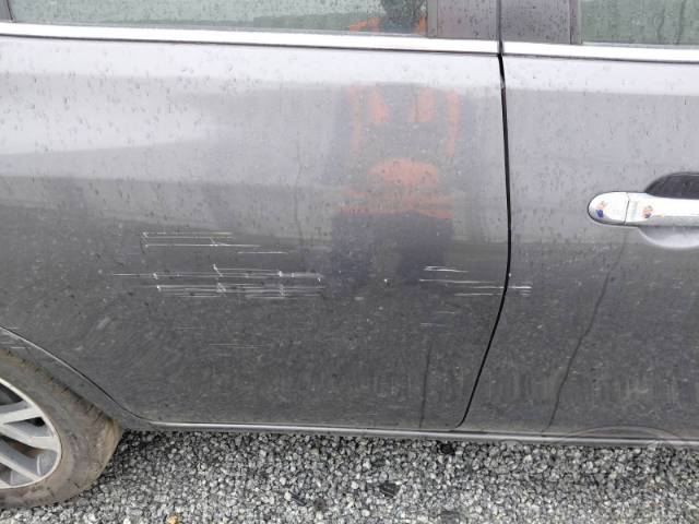 2017 NISSAN VERSA 