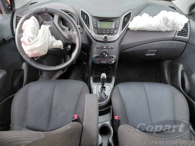 2015 HYUNDAI HB20 