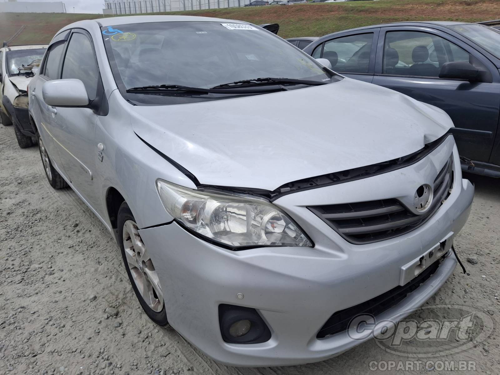 Veículo Toyota Corolla 2011 TOYOTA COROLLA GLi 1.8 16V DUAL VVT-I 2012 em leilão