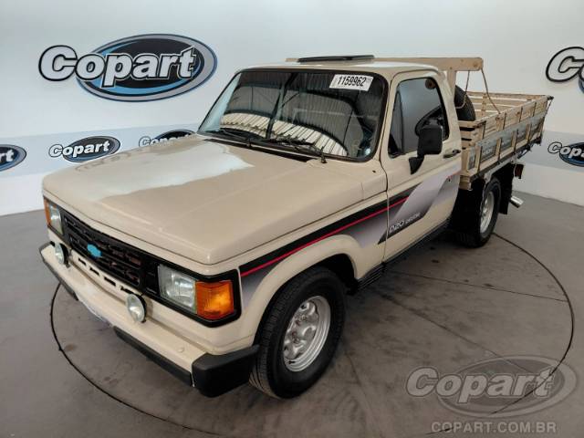 1989 CHEVROLET D-20 CS 