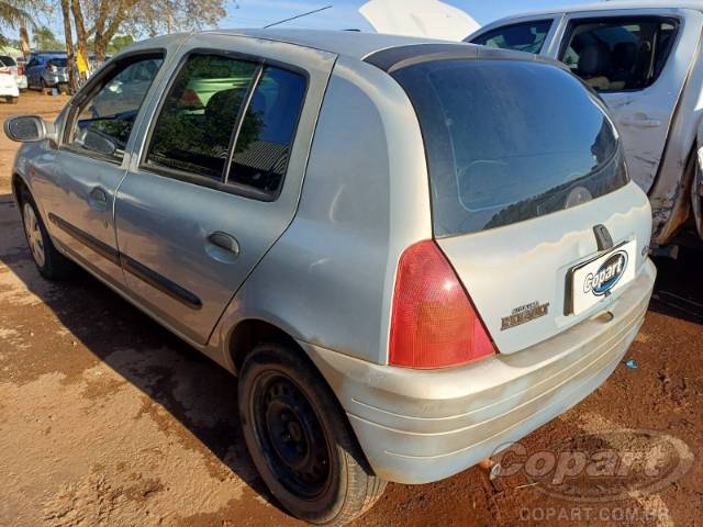 2001 RENAULT CLIO 
