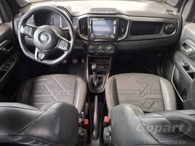 2022 FIAT STRADA CD 