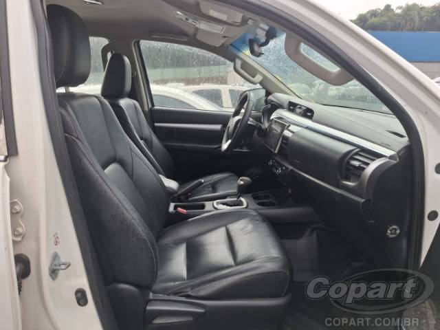 2016 TOYOTA HILUX CD 