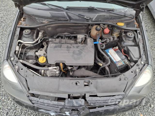 2011 RENAULT CLIO 
