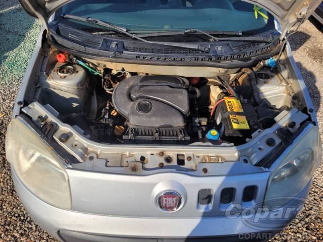 2013 FIAT UNO 