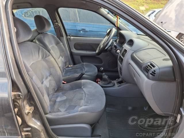 2002 RENAULT CLIO 