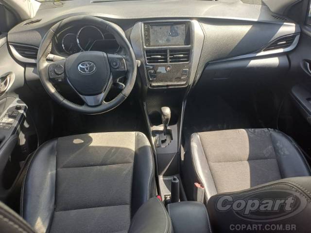 2023 TOYOTA YARIS SEDA 