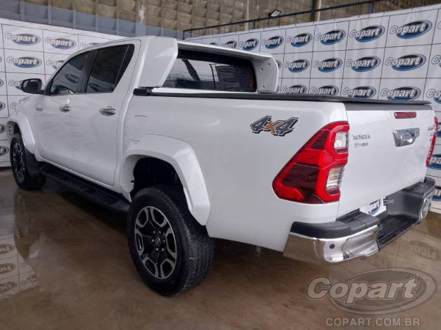 2024 TOYOTA HILUX CD 