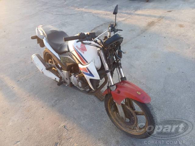 2015 HONDA CB 300 