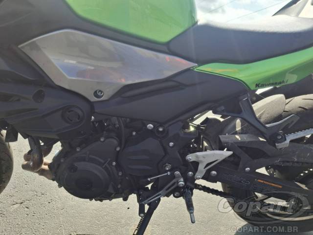 2025 KAWASAKI Z500 