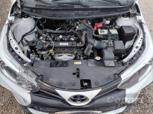 2024 TOYOTA YARIS SEDA 