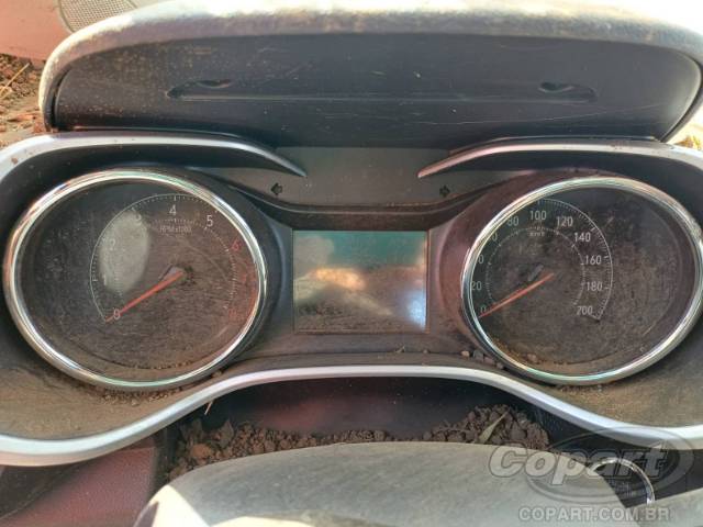 2025 CHEVROLET TRACKER 