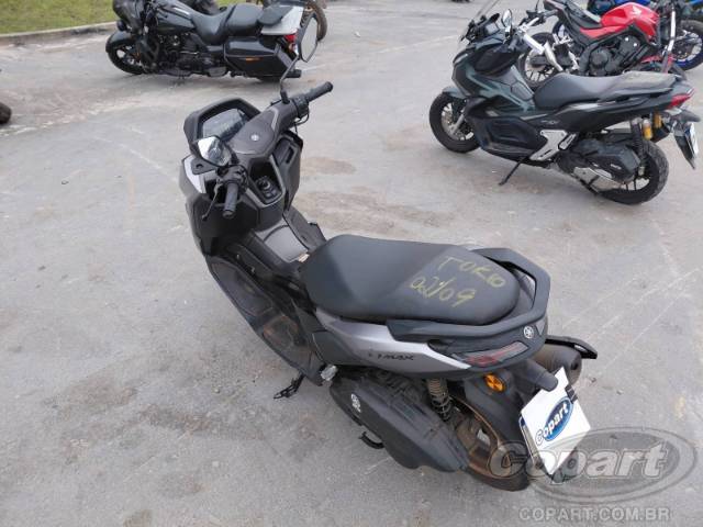 2025 YAMAHA NMAX 