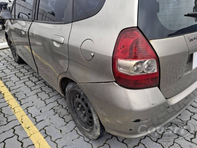 2004 HONDA FIT 